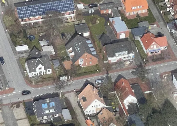 Haus Sommerwind; 3 Böhl